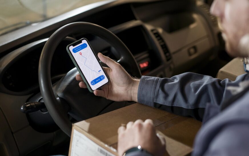 Top-Rated Mobile Apps for Truckers: Elevating Safety on the Road