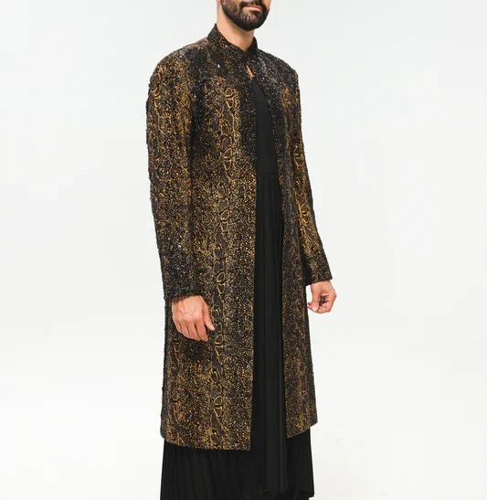 5 Sherwani Trends for Men in 2024 That Will Make You Stand Out