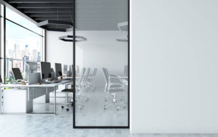 A Guide To Choosing The Perfect Glass Partitions For Your Office