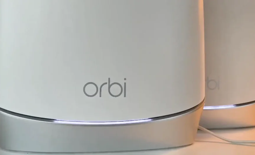 Why is Your Orbi Router Flashing White Light Continuously?