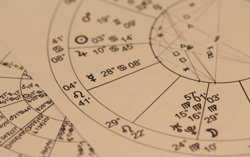 Ailith Johnson: Astrology Expert And Writer